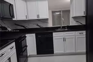 1020 NW 80th Ave, Margate, FL 33063 - Photo 5