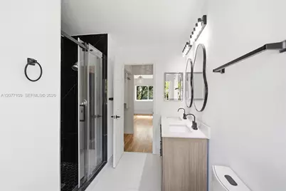 1880 Sweetbay Way, Hollywood, FL 33019 - Photo 25
