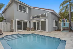 1880 Sweetbay Way, Hollywood, FL 33019 - Photo 5