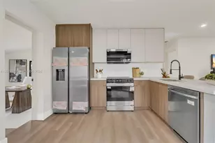 2651 Fletcher Ct, Hollywood, FL 33020 - Photo 5