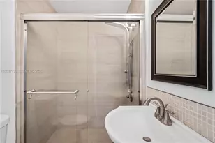 2830 NE 56th Ct, Fort Lauderdale, FL 33308 - Photo 21