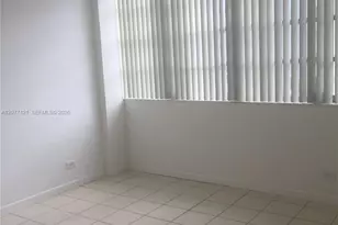 1408 Brickell Bay Dr, Miami, FL 33131 - Photo 9