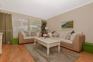 330 SE 2nd St, Hallandale Beach, FL 33009 - Photo 1