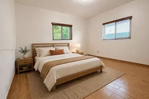 10735 NW 2nd Ct, Miami, FL 33168 - Photo 5