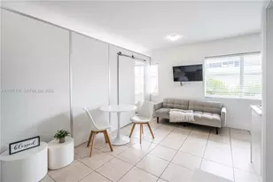 6971 Carlyle Ave, Miami Beach, FL 33141 - Photo 3