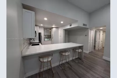 40 NW 76th Ave #205-1, Plantation, FL 33324 - Photo 11