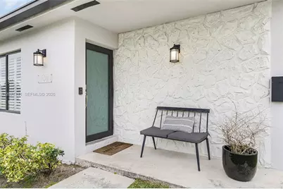 5210 SW 128th Ct, Miami, FL 33175 - Photo 3