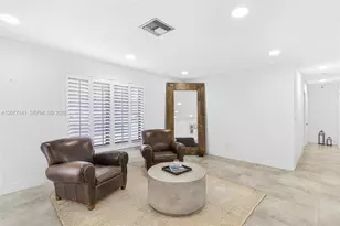 5210 SW 128th Ct, Miami, FL 33175 - Photo 9