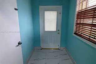 1001 S 27th Ave, Hollywood, FL 33020 - Photo 11