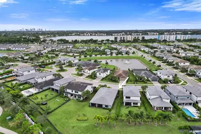 2357 Rollingwood Ct, Oakland Park, FL 33309 - Photo 7