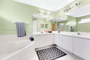 8021 SW 158th Pl, Miami, FL 33193 - Photo 27