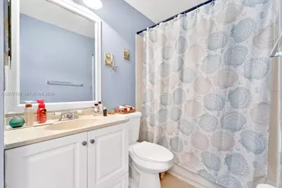 8021 SW 158th Pl, Miami, FL 33193 - Photo 23