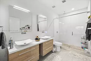 808 NW 44th Terrace, Plantation, FL 33317 - Photo 25