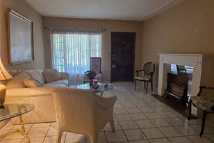 3070 NW 6th St, Miami, FL 33125 - Photo 7