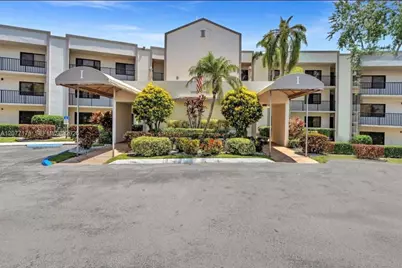 10847 W Clairmont Cir #302, Tamarac, FL 33321 - Photo 1
