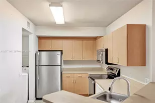 202 Belmont Ln, North Lauderdale, FL 33068 - Photo 13