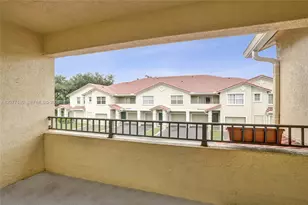 202 Belmont Ln, North Lauderdale, FL 33068 - Photo 9
