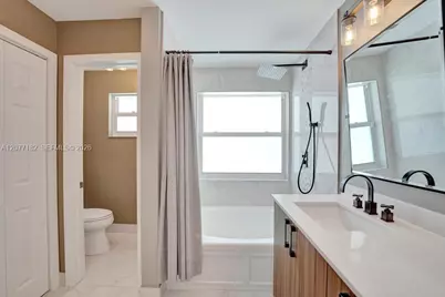13993 N Cypress Cove Cir, Davie, FL 33325 - Photo 29