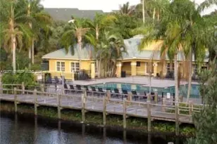 3985 W McNab Rd, Pompano Beach, FL 33069 - Photo 25