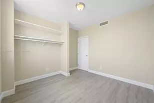1020 NW 2nd Ave, Hallandale Beach, FL 33009 - Photo 15