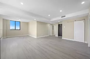 1020 NW 2nd Ave, Hallandale Beach, FL 33009 - Photo 9