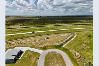 218 Lynbrook Loop, Labelle, FL 33935 - Photo 29