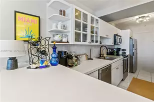 100 Lincoln Rd, Miami Beach, FL 33139 - Photo 9