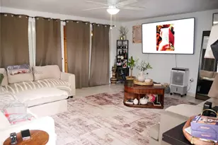 2955 NW 102nd St, Miami, FL 33147 - Photo 5