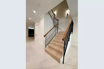 530 Valencia Ave #3, Coral Gables, FL 33134 - Photo 23