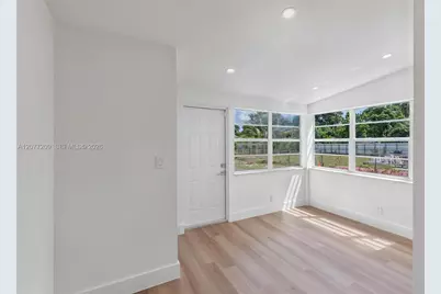 2839 Mayo St, Hollywood, FL 33020 - Photo 11