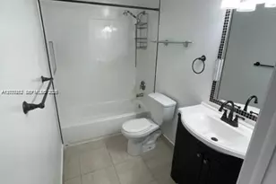 6135 NW 186th St, Hialeah, FL 33015 - Photo 3