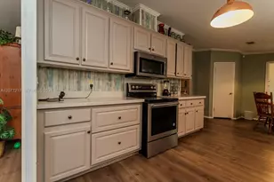 4075 Fort Center Ave, Labelle, FL 33935 - Photo 9
