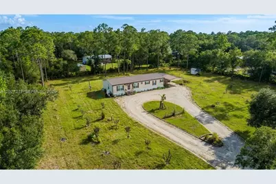 4075 Fort Center Avenue, Labelle, FL 33935 - Photo 3