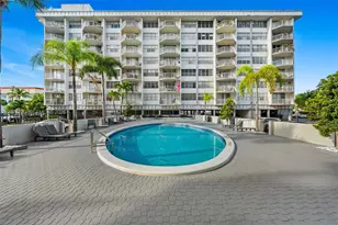 16740 NE 9th Ave, North Miami Beach, FL 33162 - Photo 25