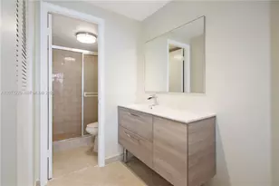16740 NE 9th Ave, North Miami Beach, FL 33162 - Photo 17
