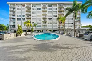 16710 NE 9th Ave, North Miami Beach, FL 33162 - Photo 15