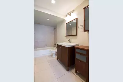 16710 NE 9th Ave #605, North Miami Beach, FL 33162 - Photo 9