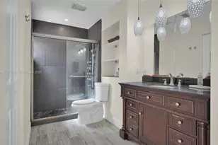 6538 NW 170th Terrace, Hialeah, FL 33015 - Photo 21