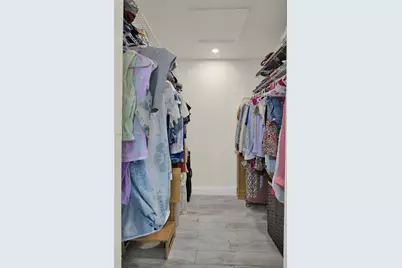 6538 NW 170th Ter, Hialeah, FL 33015 - Photo 17