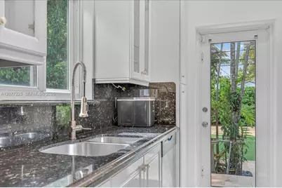 763 NE 75th St, Miami, FL 33138 - Photo 19