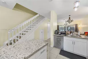 762 S W 122nd Terrace, Pembroke Pines, FL 33025 - Photo 15