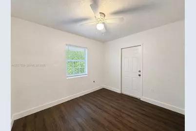 3380 NW 8th St, Lauderhill, FL 33311 - Photo 11