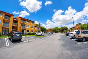 15630 SW 80th St, Miami, FL 33193 - Photo 1