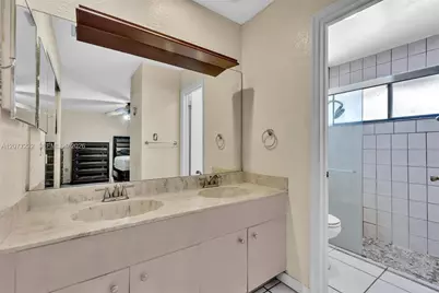 741 SW 100th Ter, Pembroke Pines, FL 33025 - Photo 15