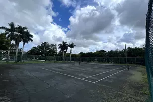 1525 Lake Crystal Dr, West Palm Beach, FL 33411 - Photo 15