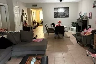 215 Lakeview Dr, Weston, FL 33326 - Photo 3