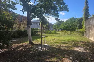 1021 NW 28th St, Miami, FL 33127 - Photo 5