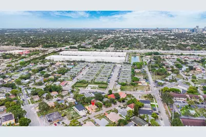 2420 NW 22nd Rd #0, Fort Lauderdale, FL 33311 - Photo 29