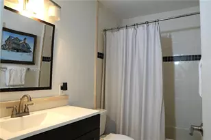 2119 NE 44th St, Lighthouse Point, FL 33064 - Photo 17