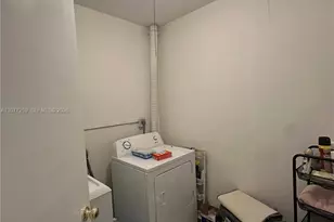 1838 NW 18th St, Miami, FL 33125 - Photo 19